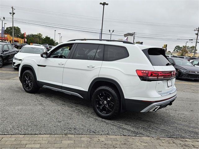 2025 Volkswagen Atlas 2.0T Peak Edition