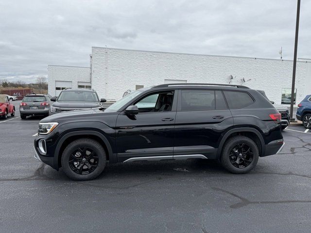 2025 Volkswagen Atlas 2.0T Peak Edition