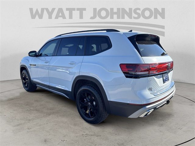 2025 Volkswagen Atlas 2.0T Peak Edition