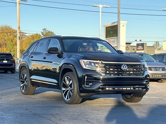 2025 Volkswagen Atlas Cross Sport 2.0T SEL Premium R-Line