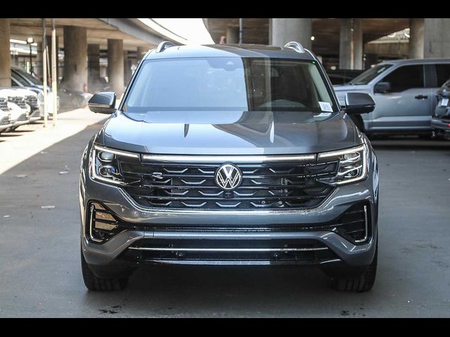 2025 Volkswagen Atlas 2.0T SE Technology