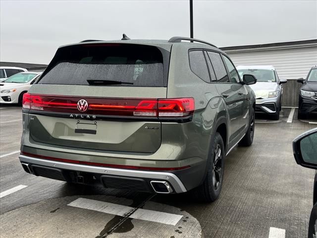 2025 Volkswagen Atlas 2.0T Peak Edition