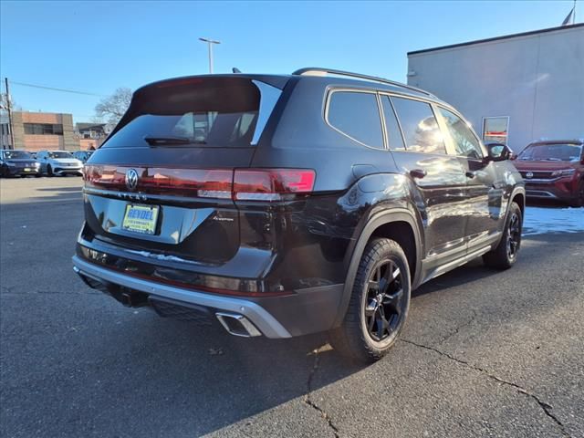 2025 Volkswagen Atlas 2.0T Peak Edition