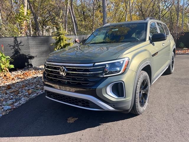 2025 Volkswagen Atlas 2.0T Peak Edition