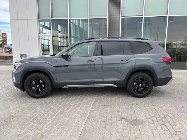 2025 Volkswagen Atlas 2.0T Peak Edition SE w/Technology