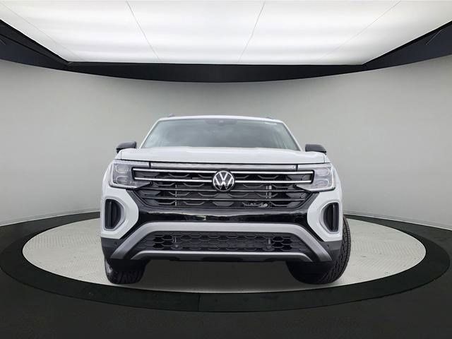 2025 Volkswagen Atlas 2.0T Peak Edition SE w/Technology