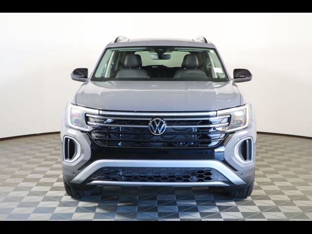 2025 Volkswagen Atlas 2.0T Peak Edition SE w/Technology