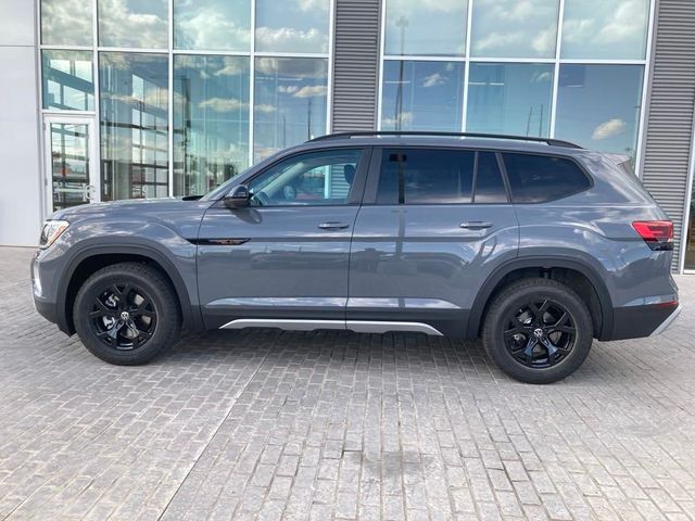 2025 Volkswagen Atlas 2.0T Peak Edition SE w/Technology