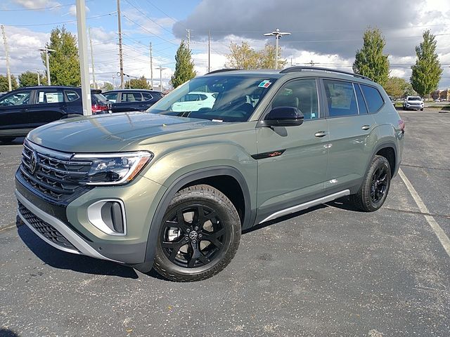 2025 Volkswagen Atlas 2.0T Peak Edition SE w/Technology