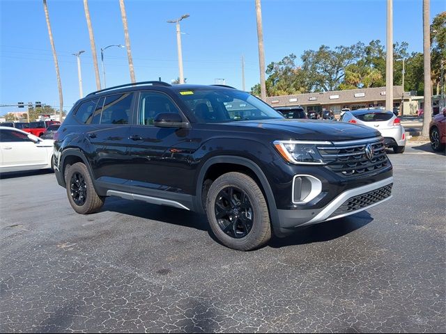 2025 Volkswagen Atlas 2.0T Peak Edition SE w/Technology