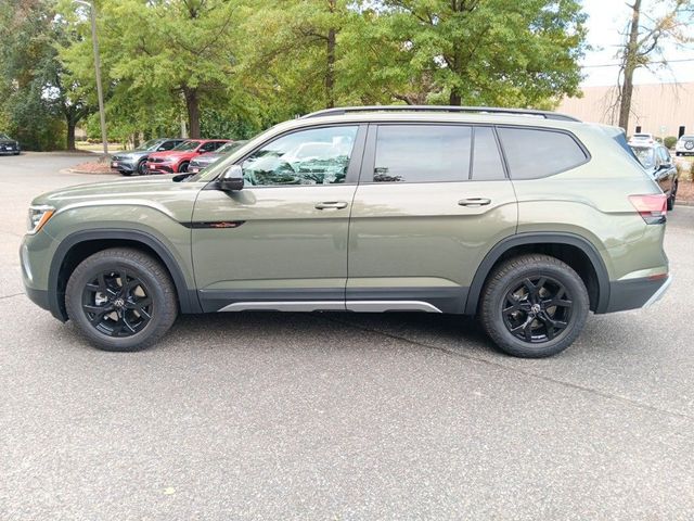 2025 Volkswagen Atlas 2.0T Peak Edition SE w/Technology