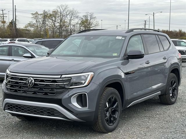 2025 Volkswagen Atlas 2.0T Peak Edition SE w/Technology