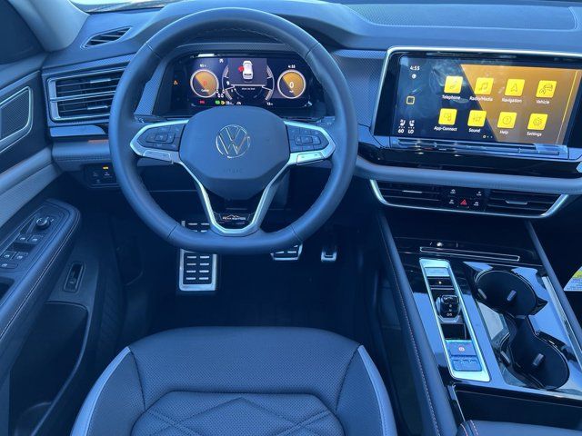 2025 Volkswagen Atlas 2.0T Peak Edition SE w/Technology