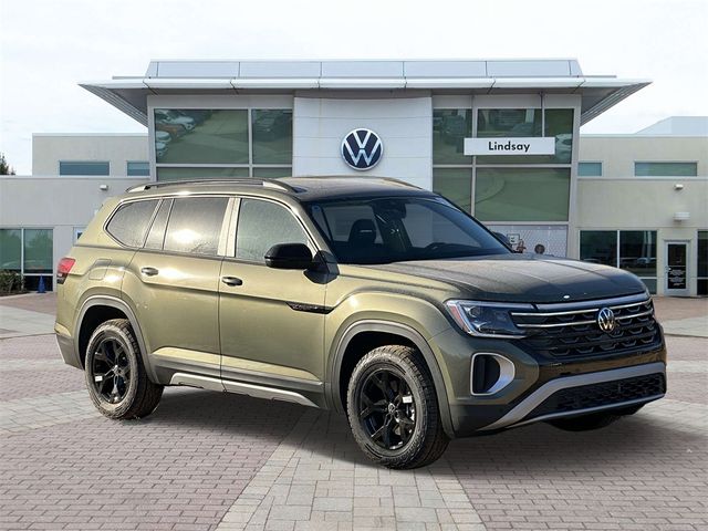 2025 Volkswagen Atlas 2.0T Peak Edition SE w/Technology