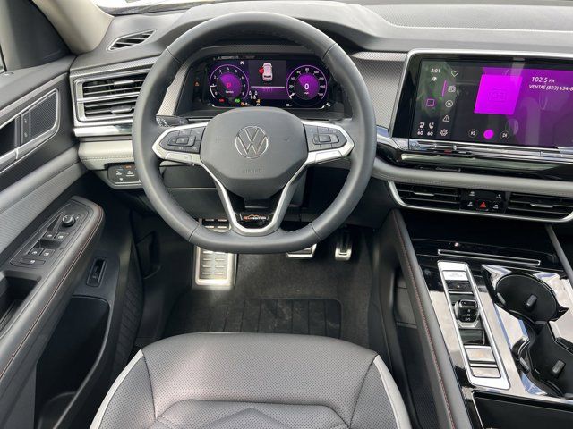 2025 Volkswagen Atlas 2.0T Peak Edition SE w/Technology