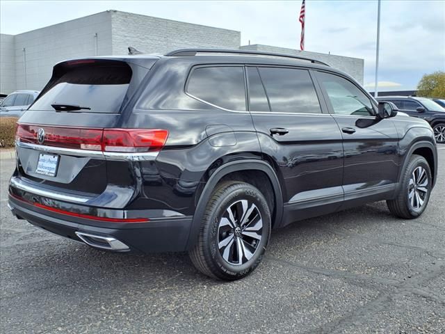 2025 Volkswagen Atlas 2.0T SE