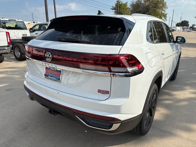 2025 Volkswagen Atlas Cross Sport 2.0T SE Technology