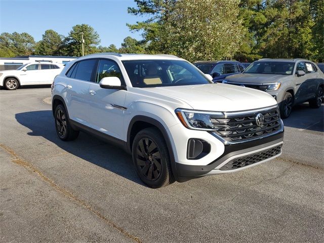 2025 Volkswagen Atlas Cross Sport 2.0T SE Technology