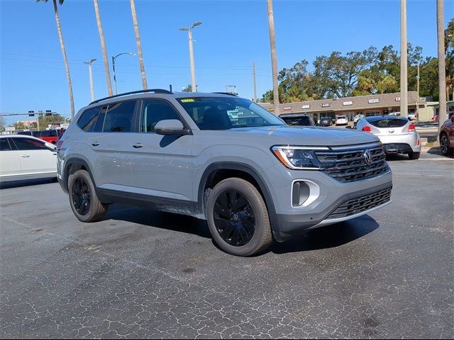 2025 Volkswagen Atlas 2.0T SE Technology