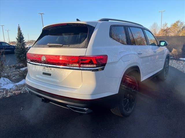 2025 Volkswagen Atlas 2.0T SE Technology