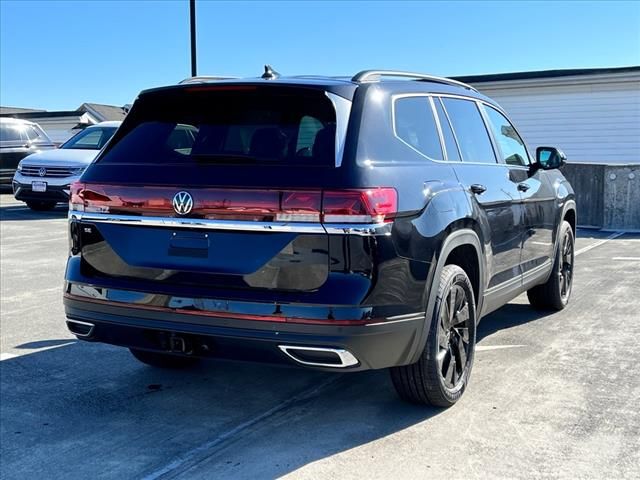 2025 Volkswagen Atlas 2.0T SE Technology