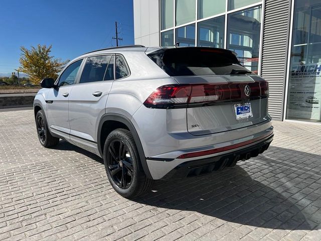 2025 Volkswagen Atlas Cross Sport 2.0T SEL R-Line Black