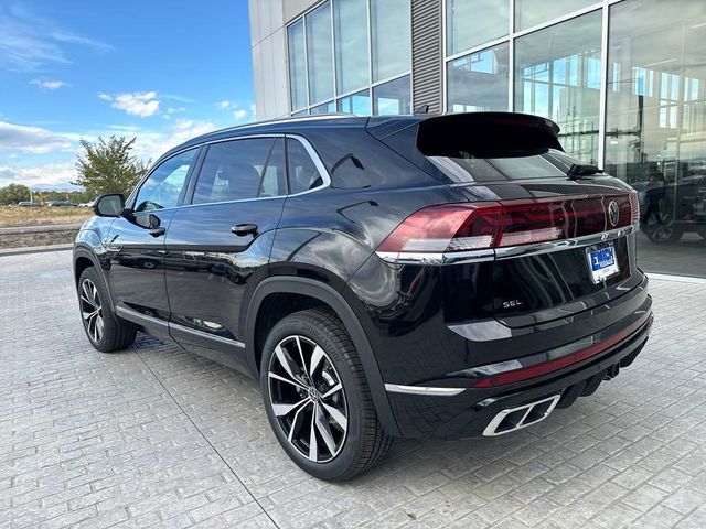 2025 Volkswagen Atlas Cross Sport 2.0T SEL Premium R-Line