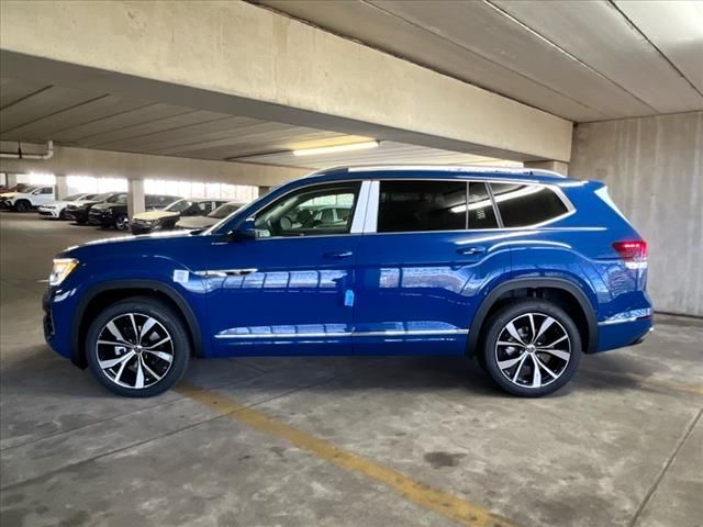 2025 Volkswagen Atlas 2.0T SEL Premium R-Line