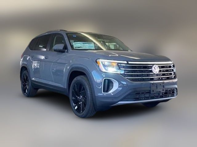 2025 Volkswagen Atlas 2.0T SE Technology