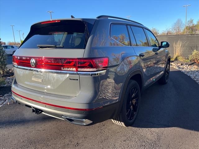 2025 Volkswagen Atlas 2.0T SE Technology