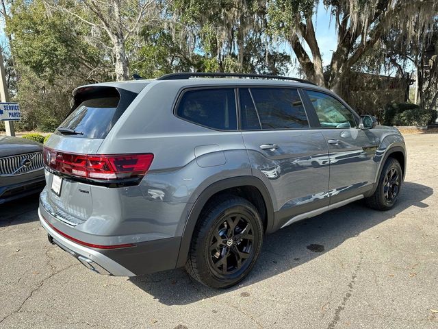 2025 Volkswagen Atlas 2.0T Peak Edition