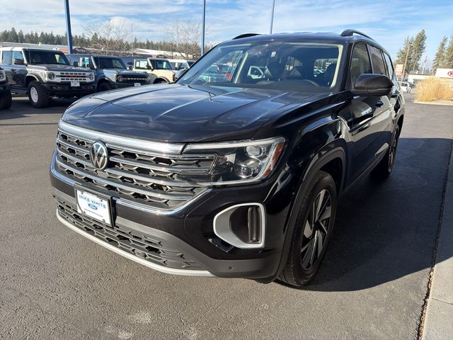 2025 Volkswagen Atlas 2.0T SE Technology