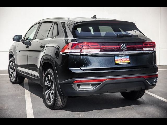 2025 Volkswagen Atlas Cross Sport 2.0T SE