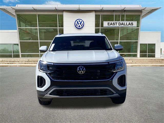 2025 Volkswagen Atlas Cross Sport 2.0T SE