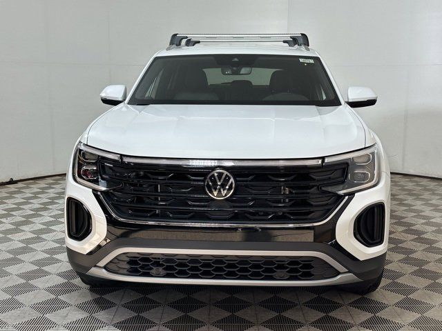 2025 Volkswagen Atlas Cross Sport 2.0T SE