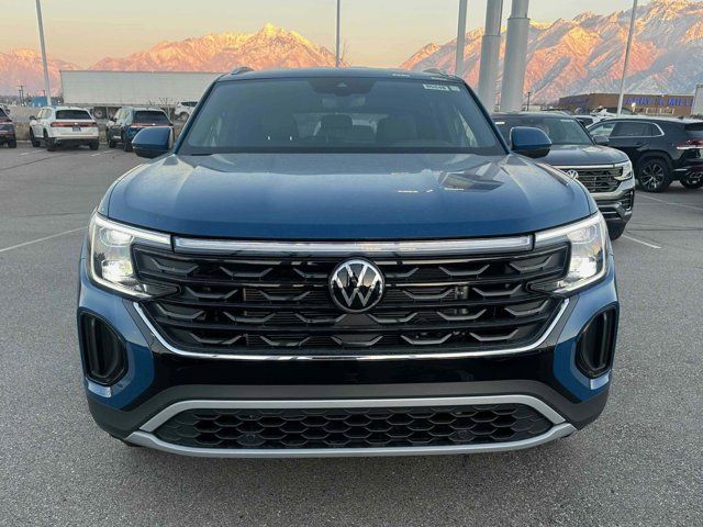 2025 Volkswagen Atlas Cross Sport 2.0T SE