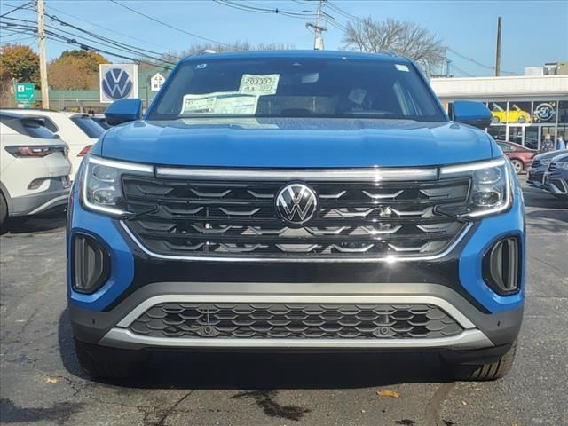 2025 Volkswagen Atlas Cross Sport 2.0T SEL