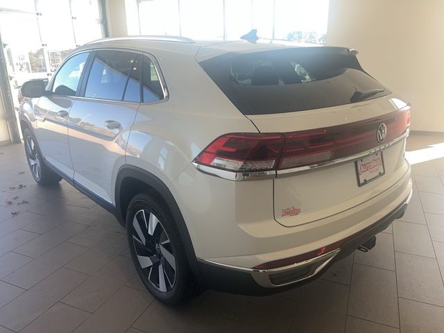 2025 Volkswagen Atlas Cross Sport 2.0T SEL