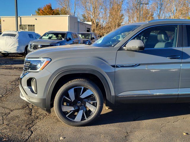 2025 Volkswagen Atlas Cross Sport 2.0T SEL