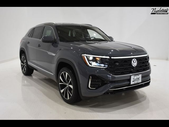 2025 Volkswagen Atlas Cross Sport 2.0T SEL Premium R-Line