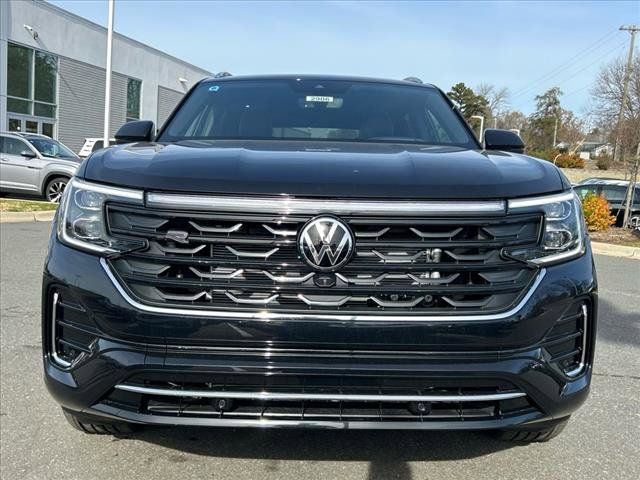 2025 Volkswagen Atlas Cross Sport 2.0T SEL Premium R-Line