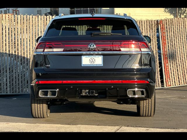 2025 Volkswagen Atlas Cross Sport 2.0T SEL Premium R-Line