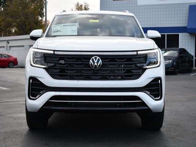 2025 Volkswagen Atlas Cross Sport 2.0T SEL Premium R-Line