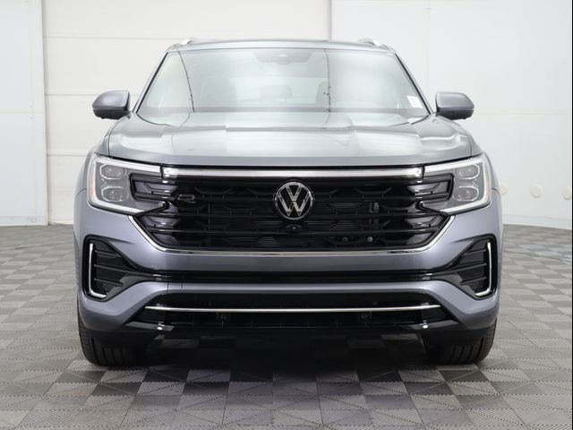 2025 Volkswagen Atlas Cross Sport 2.0T SEL Premium R-Line