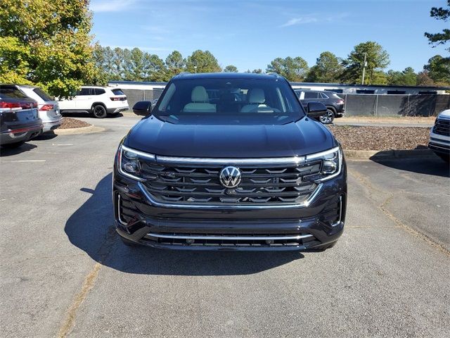 2025 Volkswagen Atlas Cross Sport 2.0T SEL Premium R-Line