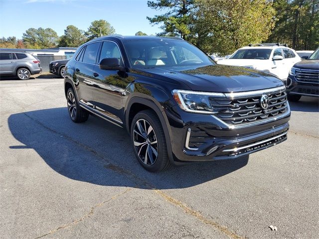 2025 Volkswagen Atlas Cross Sport 2.0T SEL Premium R-Line