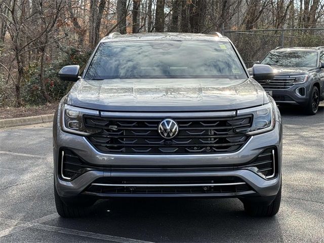 2025 Volkswagen Atlas Cross Sport 2.0T SEL Premium R-Line