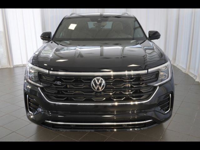 2025 Volkswagen Atlas Cross Sport 2.0T SEL Premium R-Line