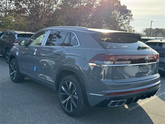 2025 Volkswagen Atlas Cross Sport 2.0T SEL Premium R-Line