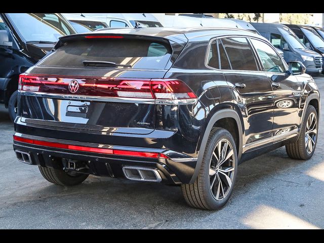 2025 Volkswagen Atlas Cross Sport 2.0T SEL Premium R-Line